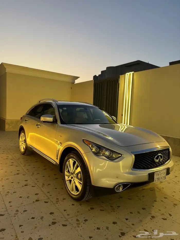 جيب انفنيتي Qx70 نظيف اول مالك 1