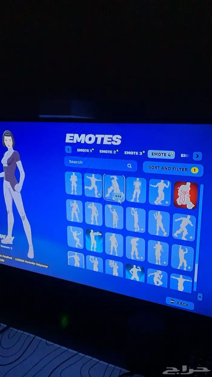 حساب فورت نايت 32