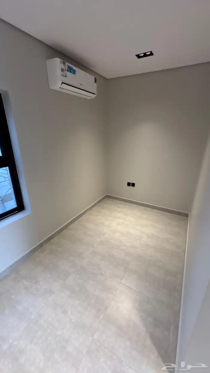 فيلا في شرق المدينه البدراني بتشطيب ولا اروووع 12