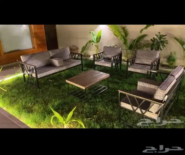 كراسي خارجية طقم حديد او خشب 50