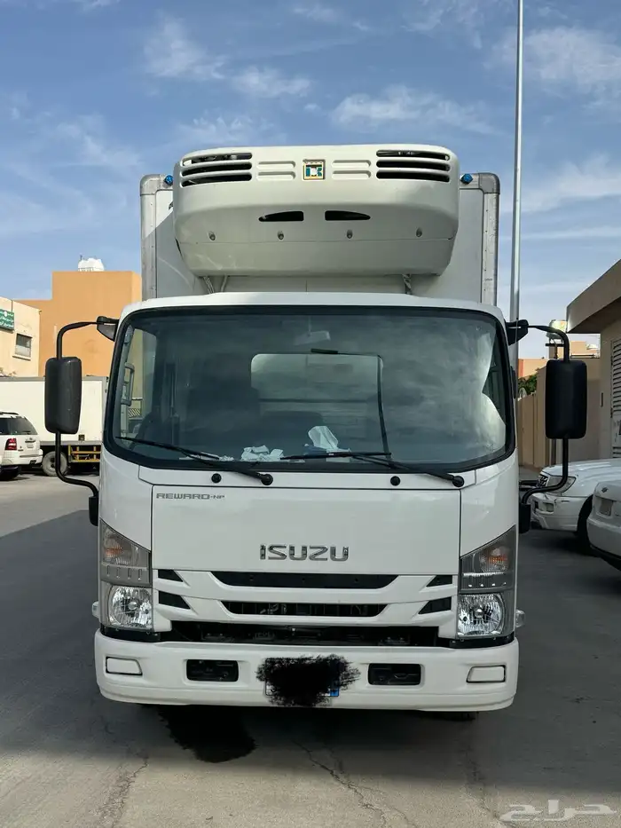 دينه للايجار مع السائق في الرياض 0