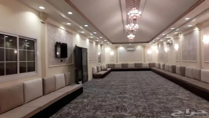 قاعة أفراح للتقبيل 44