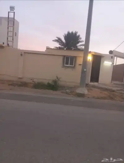 غرفه للايجار سنوي حي طيبه رياض الخبراء 0