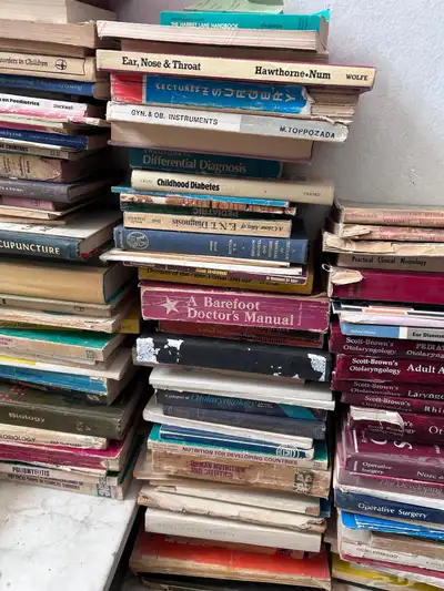 مجموعة كتب طبيه نادرة جدا 0