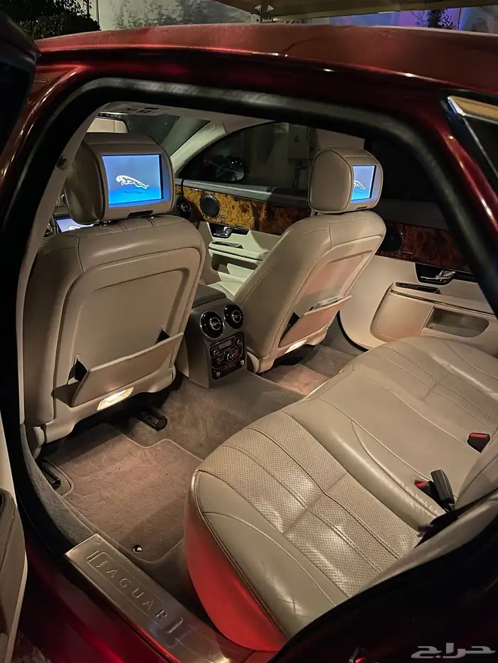 جاغوار jaguar xjl مخزن بحالة الوكالة 4