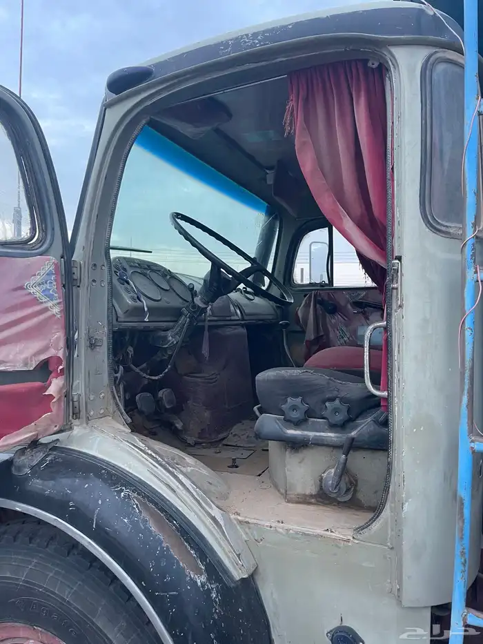 وايت بوز عايدي 24 7