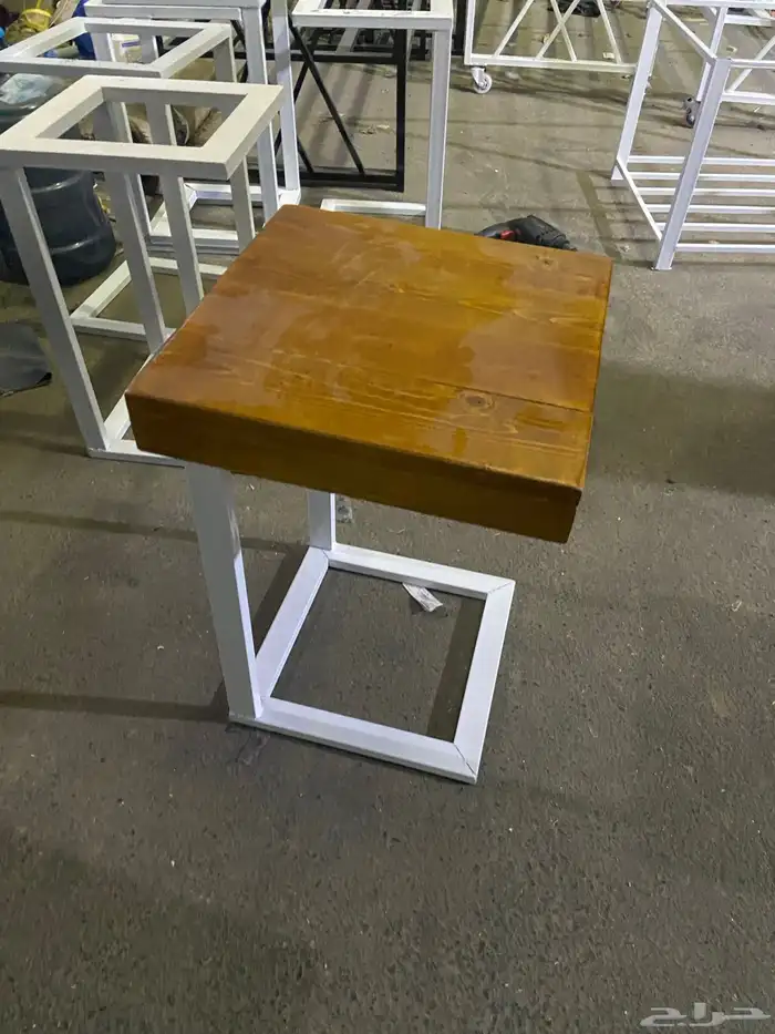 كراسي خارجية طقم حديد او خشب 42