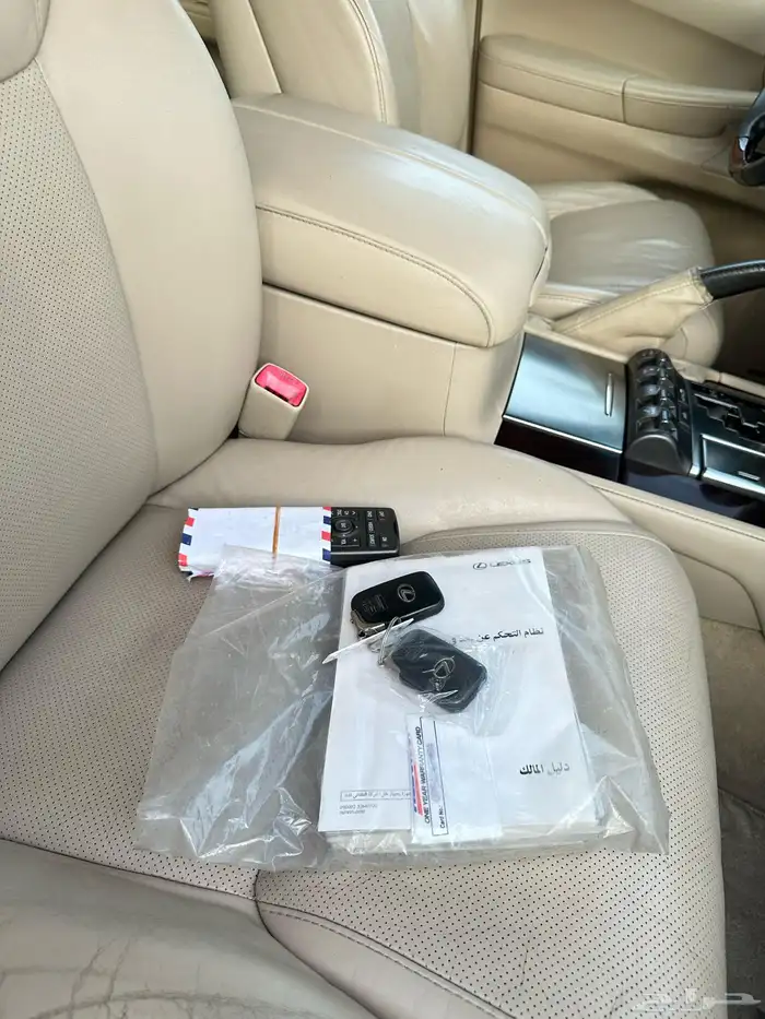 ( تم البيع )لكزس LX 570 فل كامل سعودي وكالة او للبدل المناسب 8