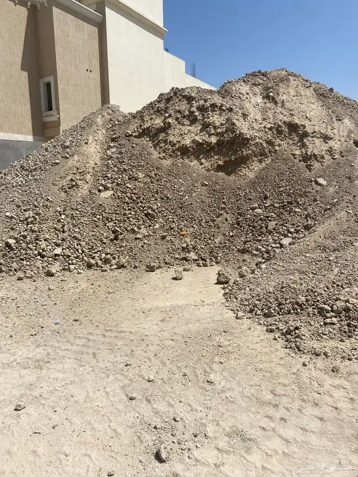 للبيع طين مع تحميل 250   حفر   دفان 0