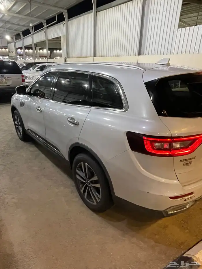 رينو تم البيع 12