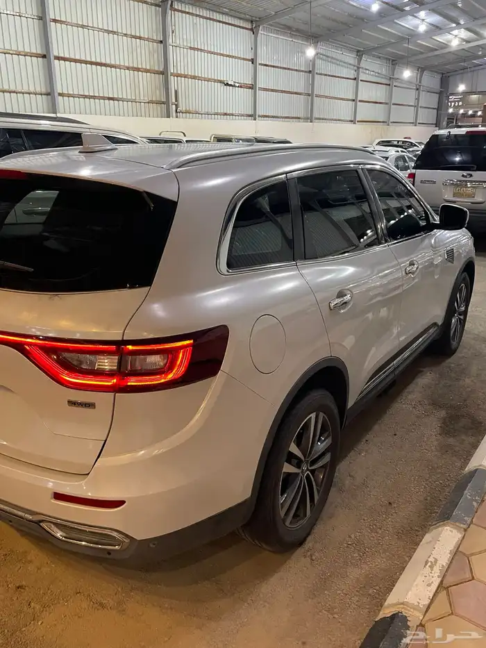 رينو تم البيع 11