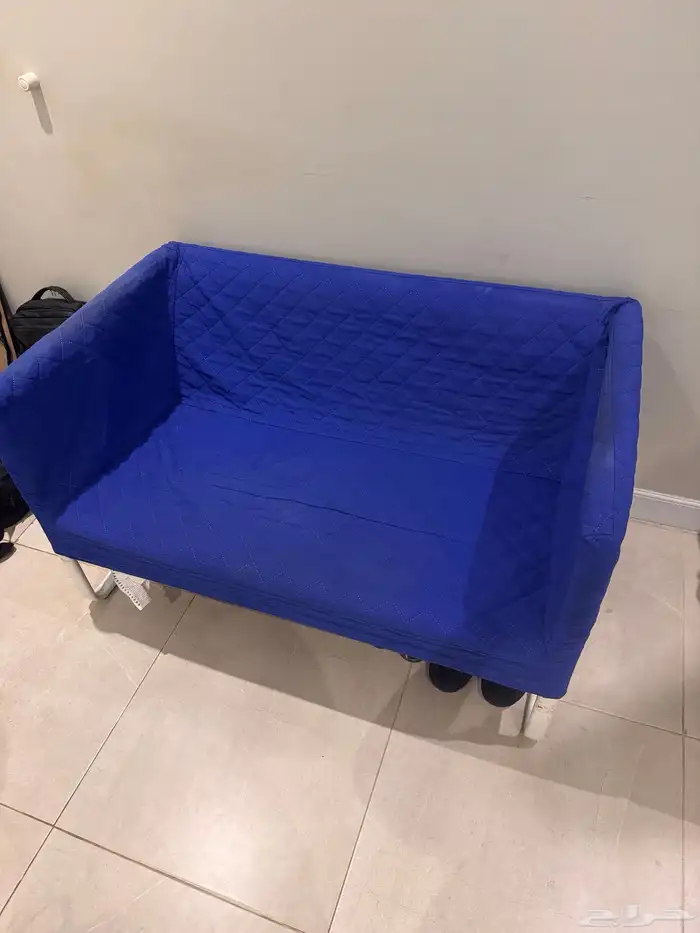 كرسي ايكيا تحف صواني تقديم 1