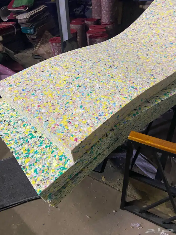 كراسي خارجية طقم حديد او خشب 45