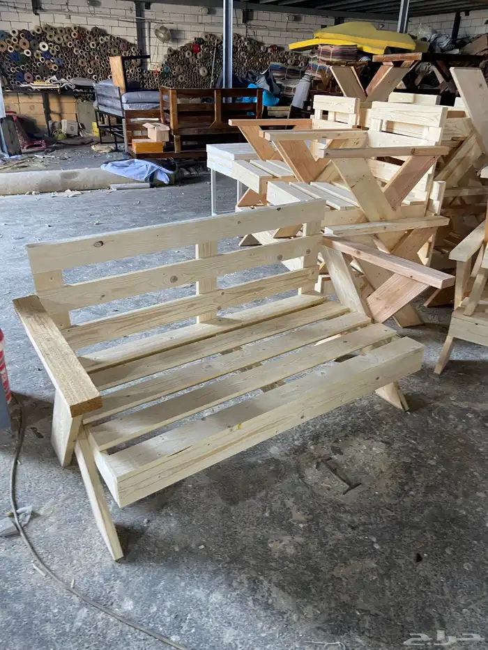 كراسي خارجية طقم حديد او خشب 39