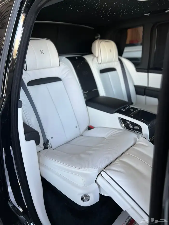 كولينان بلاك بادج - Rolls-Royce Cullinan Black Badge 2025 10