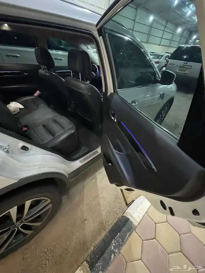 رينو تم البيع 31