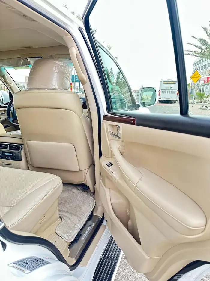 ( تم البيع )لكزس LX 570 فل كامل سعودي وكالة او للبدل المناسب 10
