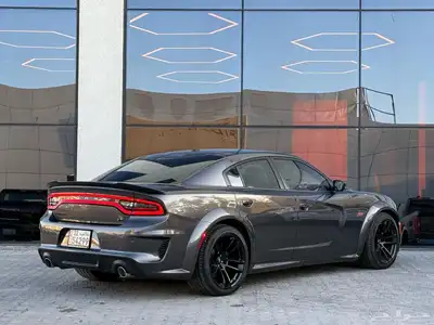 للبيع DODGE CHARGER SRT8 SCAT PACK 9