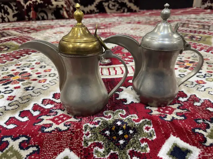 للبيع عدد 4 حبات دلال 2 حبش صنع سوري 1 رسلان 1 بغداديه 11
