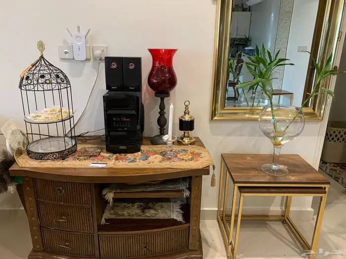 مكتبة تلفزيون ب150 بيع مستعجل 1