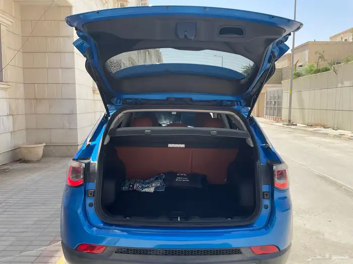 Jeep compass 2021 like new - جيب كومباس 2021 كالجديدة 3