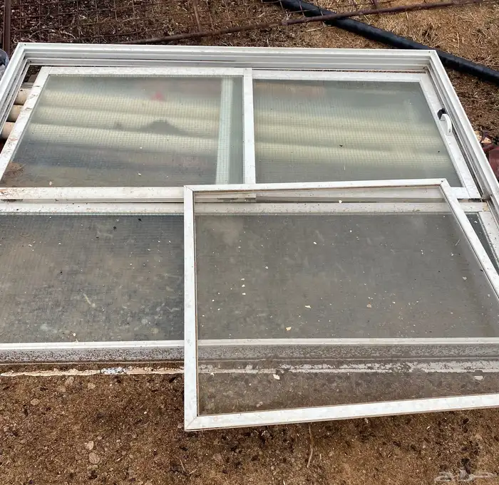 شباك ألمنيوم مع شبكة حديد حماية 0