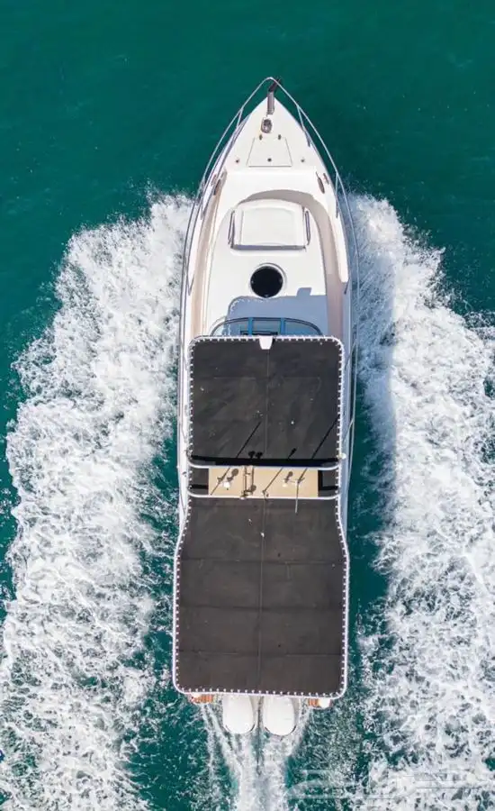 للبيع ميني يخت سلفر كرافت 34 قدم 11