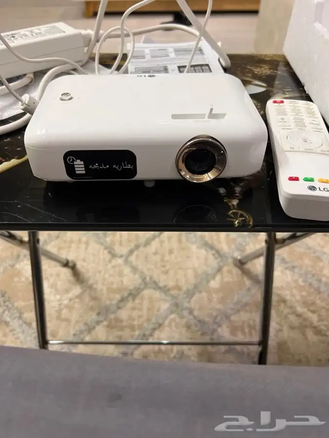 بروجكتر LG بطارية مدمجة 0