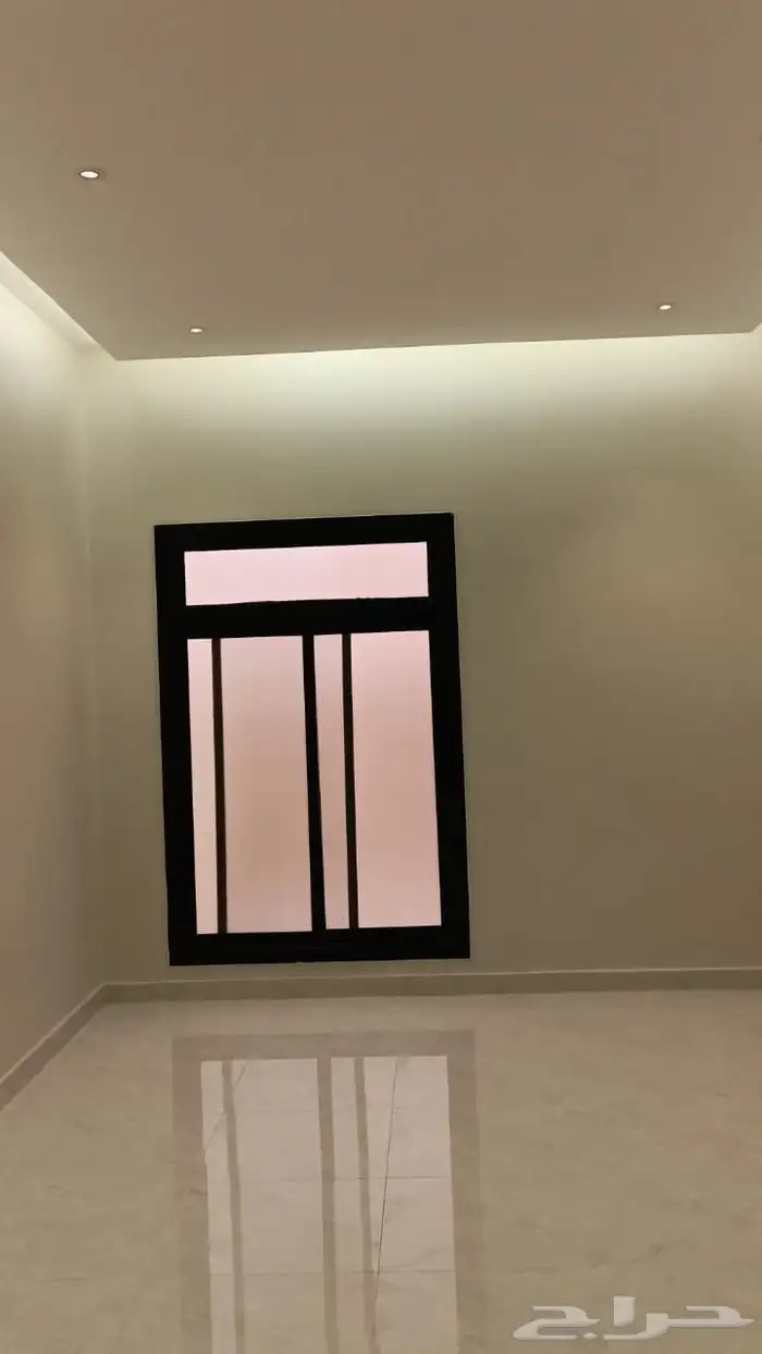 عقار زاوية للبيع   سكني استثماري في موقع استراتيجي الجبيلة 3