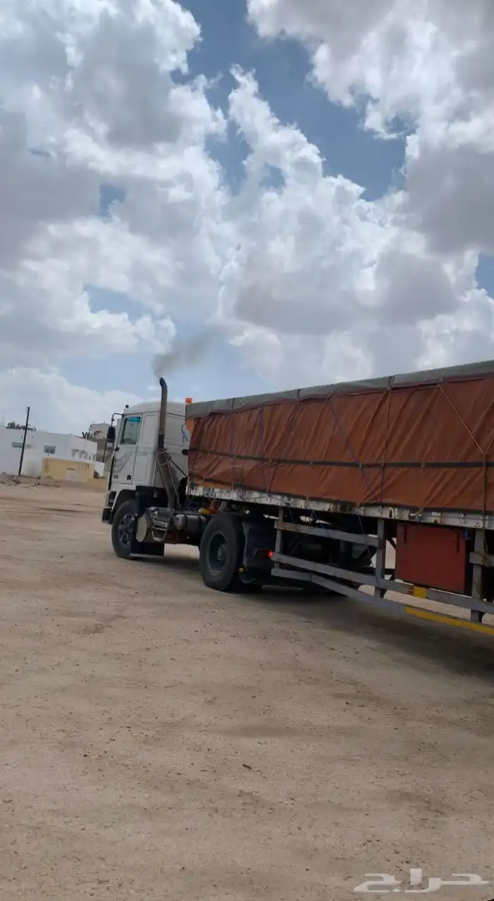 تريلا جوانب نقل البضايع العفش الابل الاعلاف 0