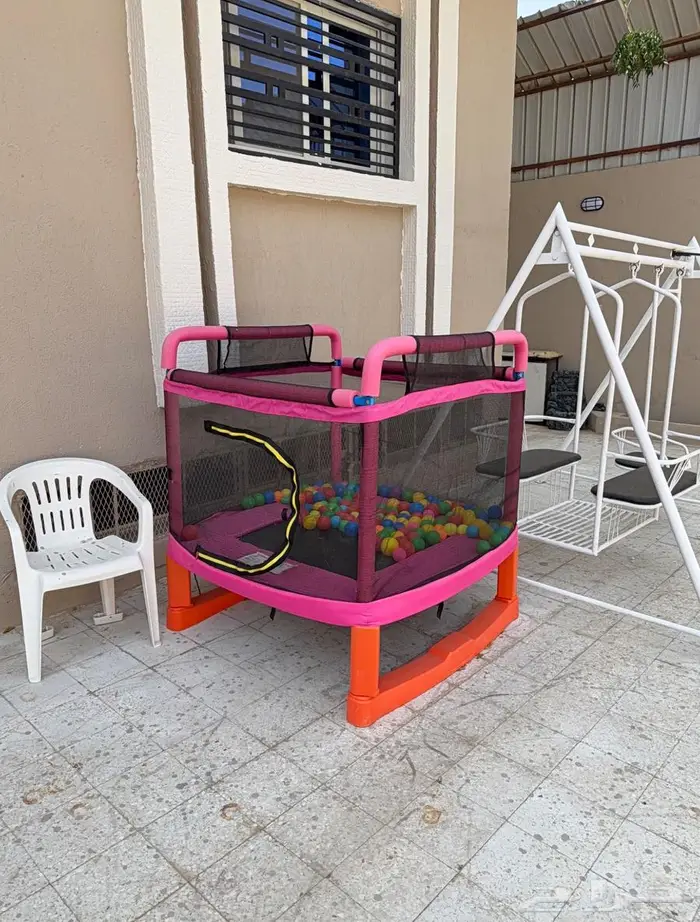 للبيع نطيطه اطفال 0