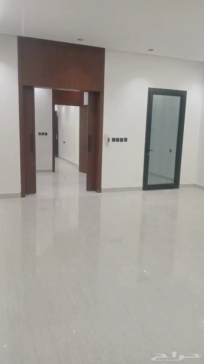 للبيع دور أرضي - الرياض - حي طويق 15