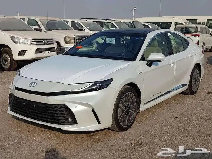 كامري LEHEV نص فل هايبرد 2025 0
