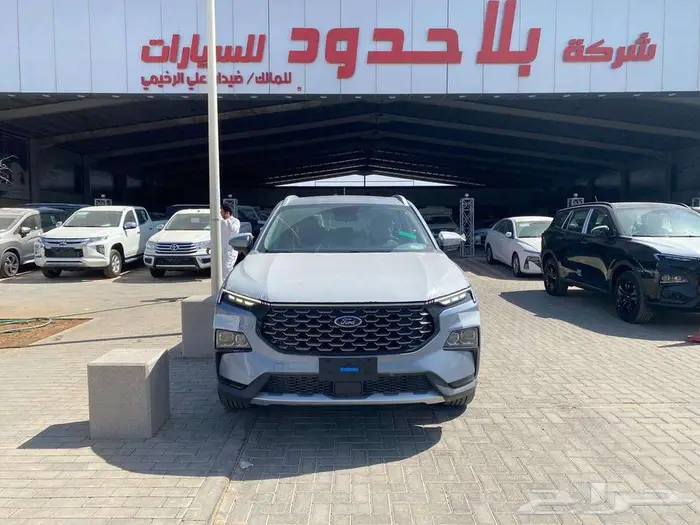 عرض خاص فورد تيرتوري امبيانتي - وترند - تيتانيوم 2025 4