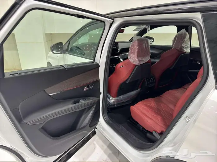 بيجو 5008 GT فل كامل 2025 17