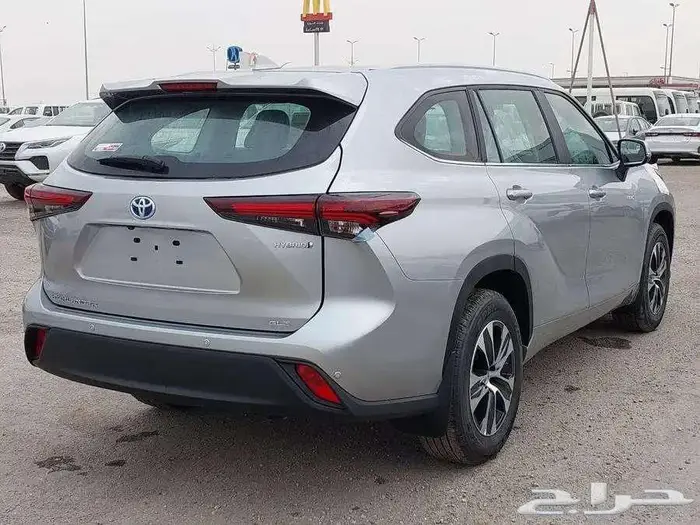 هايلندر GLE موديل 2025 كاش و اقساط (عروض خاصة ) 2