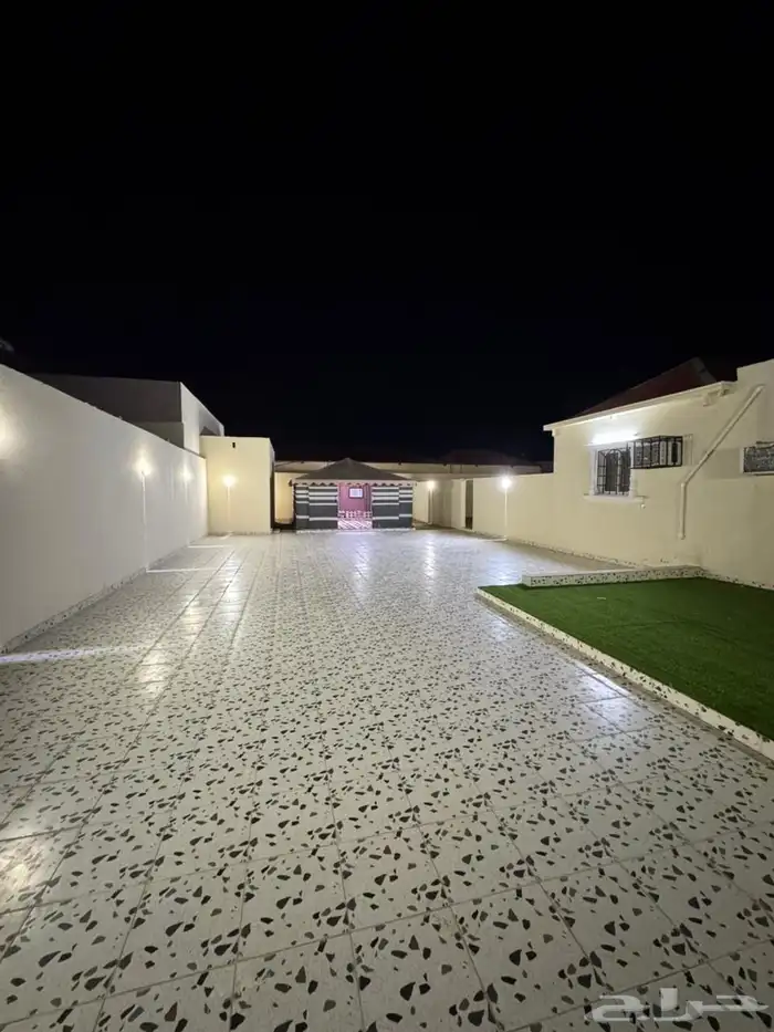 استراحه جديده للايجار اليومي والشهري او البيع 5