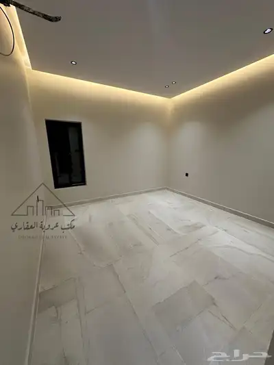 شقه حي اليرموك تبوك للبيع 11
