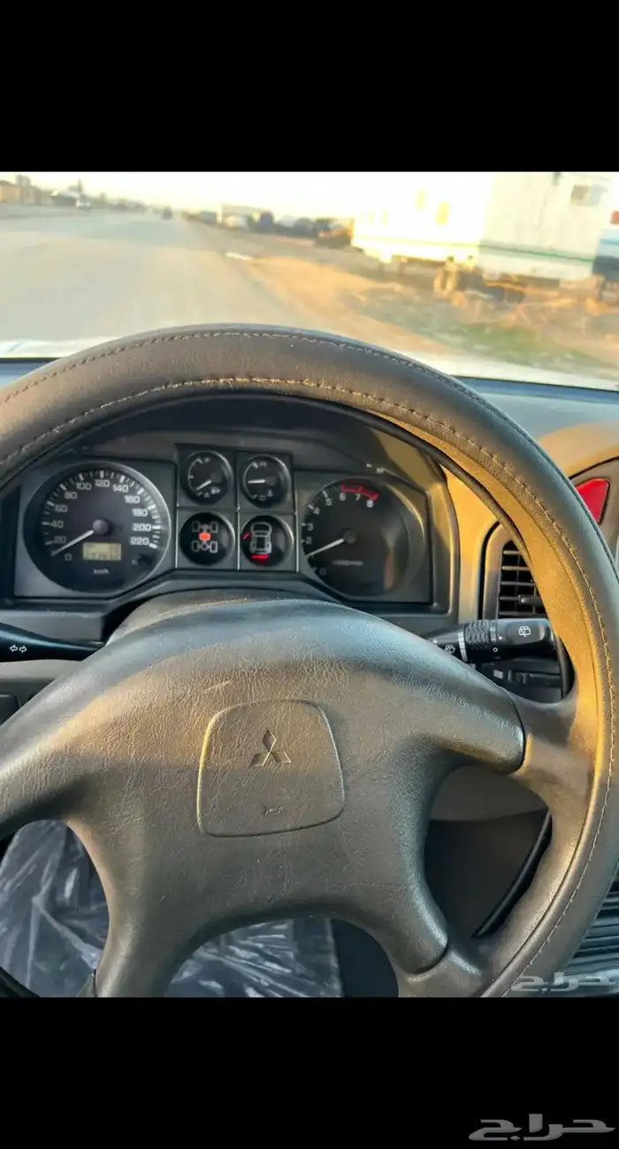 باجيرو 2004 12