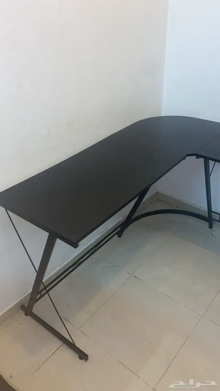 طاوله قيمنق 1