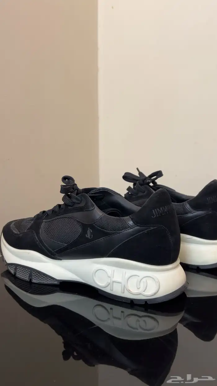 جزمه مسخدمه مره وحده فقط مقاس44 6