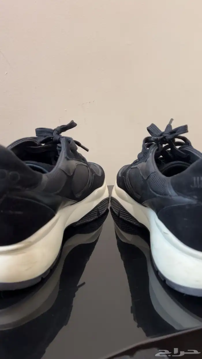 جزمه مسخدمه مره وحده فقط مقاس44 8