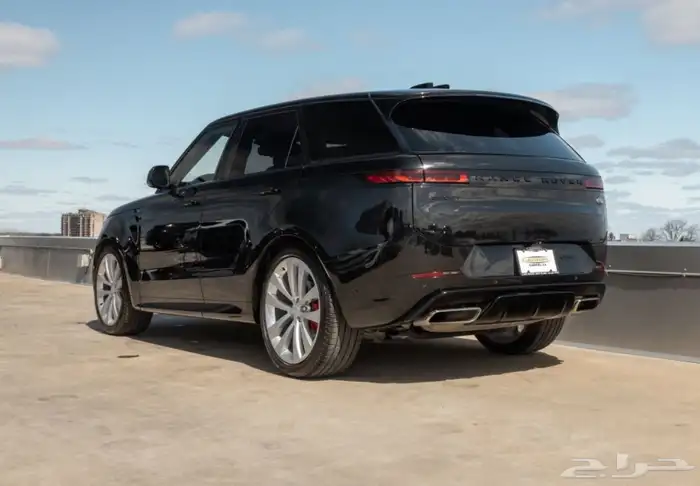 2023 Range Rover Sport P400 Dynamic SE 3