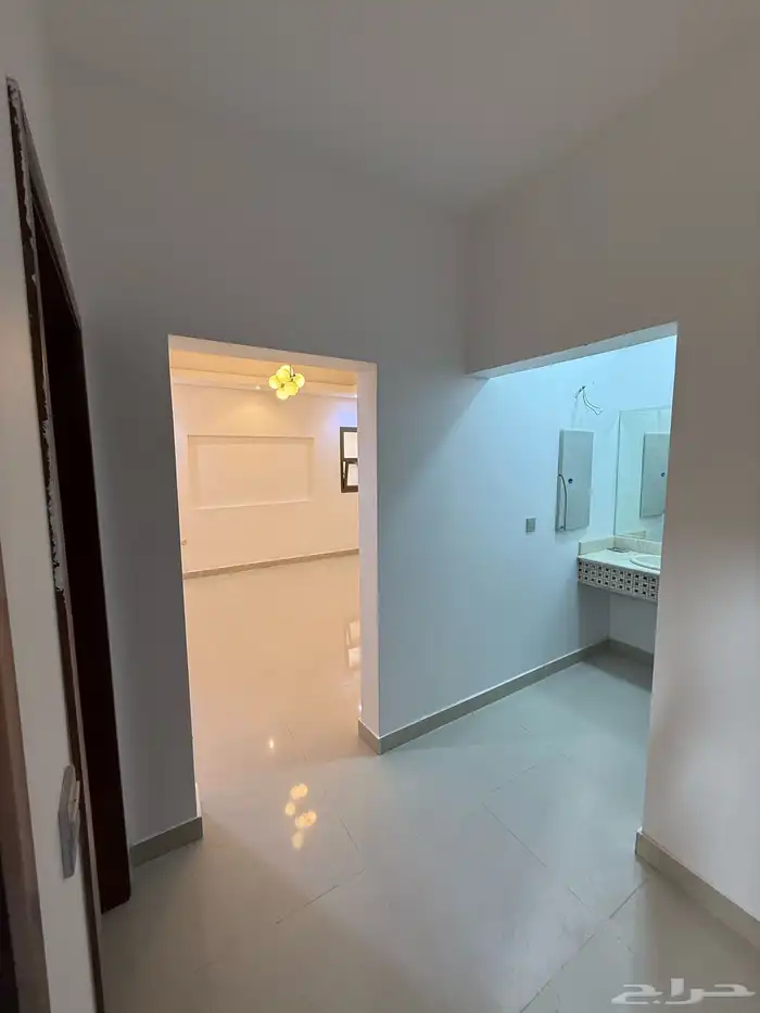 دور للبيع الخرج حي الجامعه 15