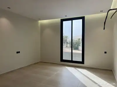 فلل للبيع الحلقة الغربية 5