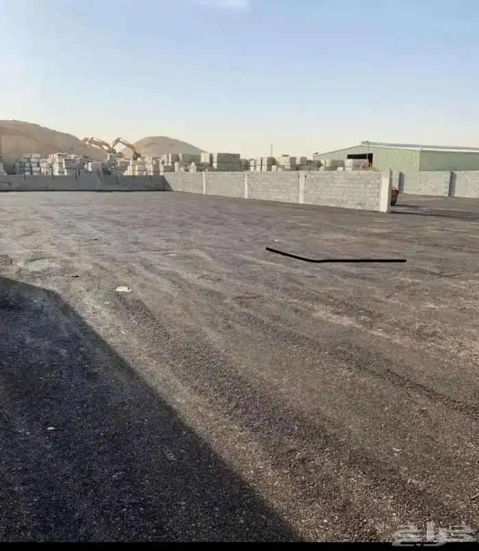 رمل احمر ازفلت مقشور تربه زراعية صبيز دفان ميدات 7