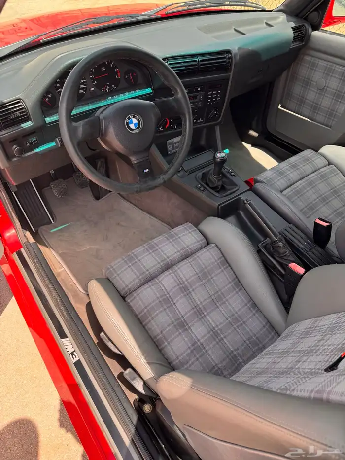 BMW (E30) M3 Evolution II 7