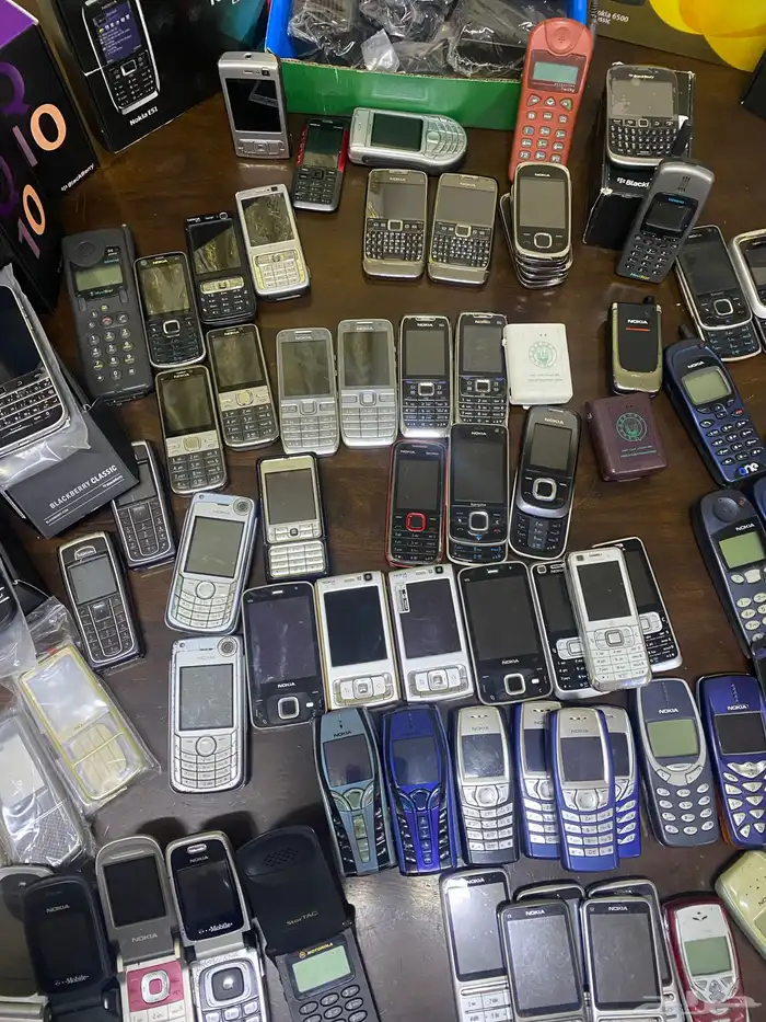 جوالات نوكيا اصلية 19