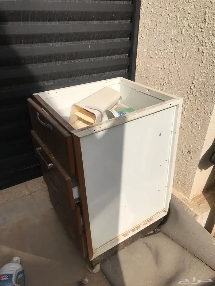 باقي مطبخ وعدد 3 سجاد 4