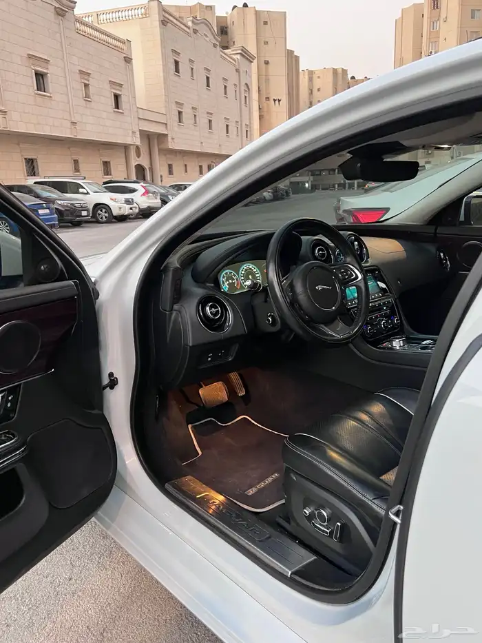 جاكور xjl 2018 مخزن مواصفات خاصة طلبية 6